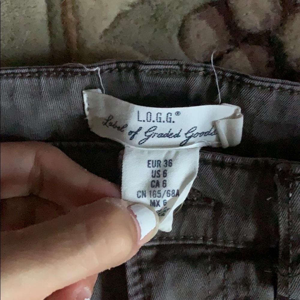 Army green pants! - Picture 2 of 5